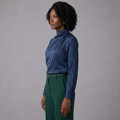 Vaelisse | Structured Long Sleeve Top
